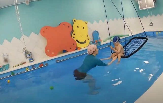 Бассейны из полипропилена в детском центре