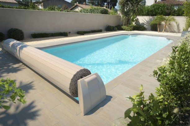 Автоматическое сматывающее устройство Evodeck EC (6,1 м.) Автоматическое сматывающее устройство Evodeck EC (6,1 м.)