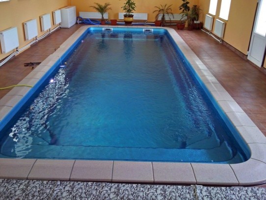 Бассейн под ключ 10х3,69х1,26-1,62м. композитный