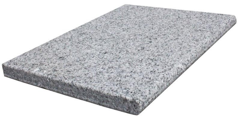 Бордюрный камень натуральный гранит Bella White плоский (китай)