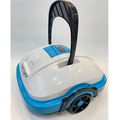 Пылесос робот Neptun Z-30 (беспроводной, АКБ) для бассейна Пылесос робот Neptun Z-30 (беспроводной, АКБ) для бассейна