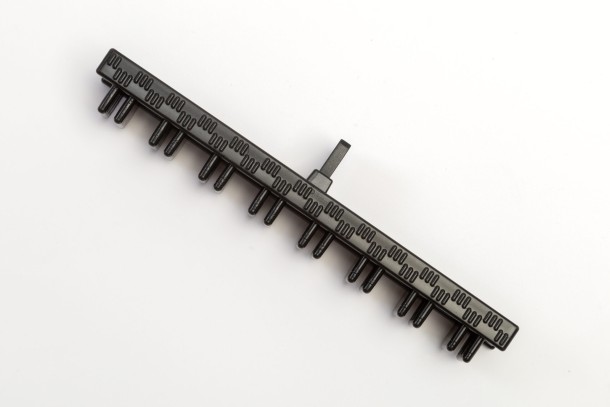 Угловой элемент под переливную решетку 90гр. (цветной)